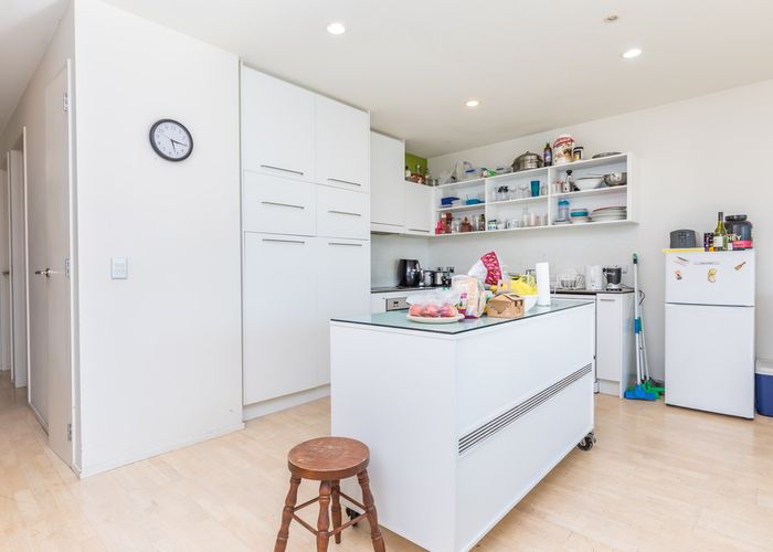  at 501/18 Beach Road, Auckland Central, Auckland