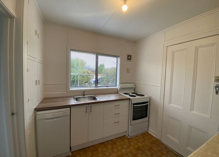  at 1/32 Division St, Riccarton, Christchurch City, Canterbury