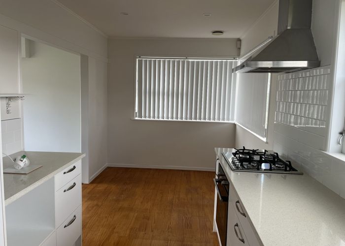  at 79 La Rosa Street, Green Bay, Waitakere City, Auckland