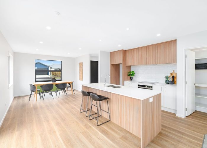  at 16 Vista Crescent, Rolleston, Selwyn, Canterbury