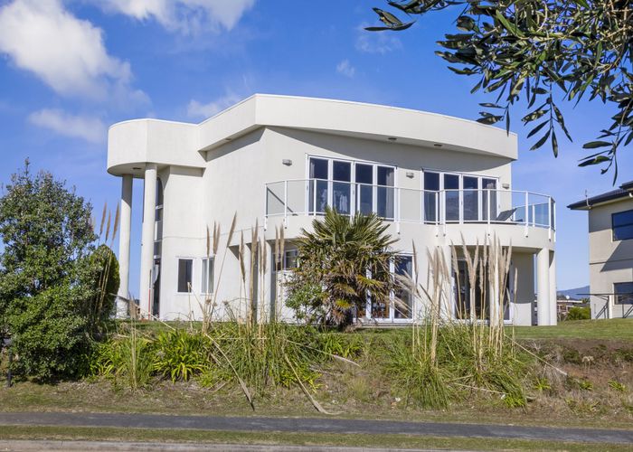  at 16 Nadine Stanton Drive, Bell Block, New Plymouth