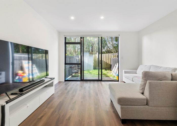  at 30 Kotuitui Street, Manukau, Auckland