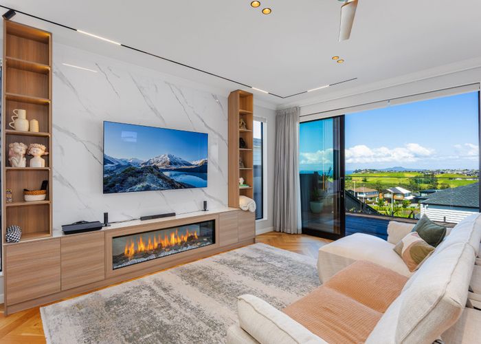  at 54 Kumukumu Road, Long Bay, North Shore City, Auckland