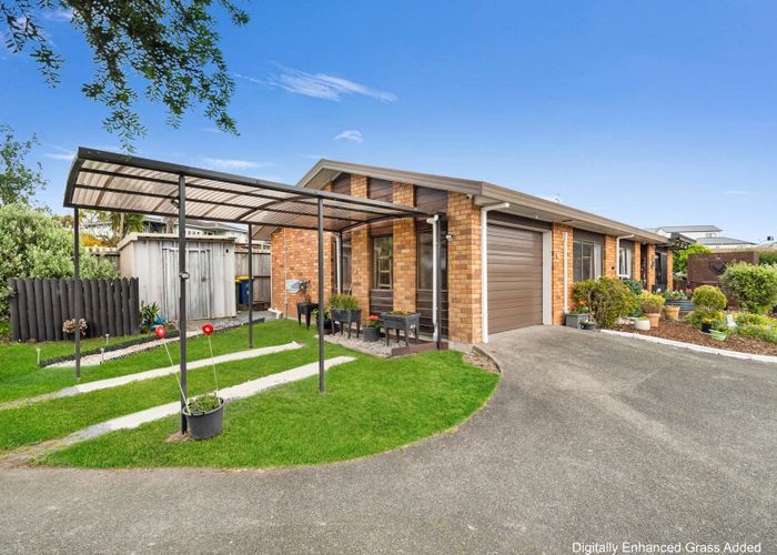  at 42 Bodi Place, Te Atatu South, Waitakere City, Auckland