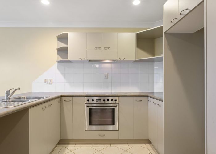  at 1/5 Mcintyre Road, Mangere Bridge, Auckland