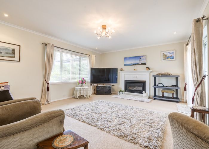  at 52 Somerton Drive, Huntington, Hamilton, Waikato