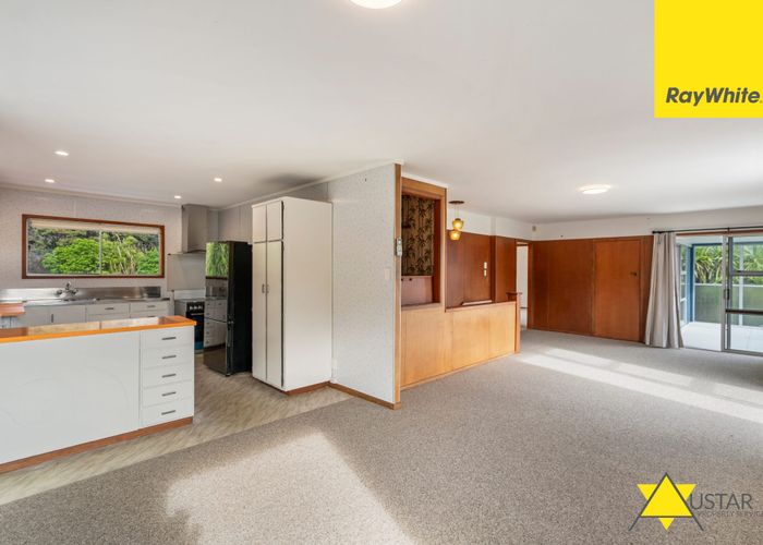  at 91 Seaview Road, New Lynn