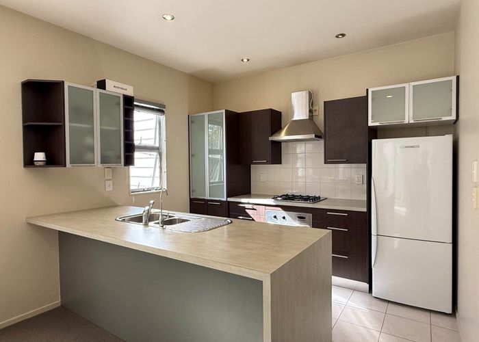  at 7/40 Scarlet Oak Drive, Albany, North Shore City, Auckland