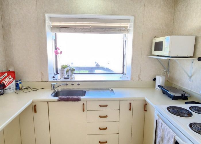  at 2/11 Te Ngaere Place, Merrilands, New Plymouth, Taranaki