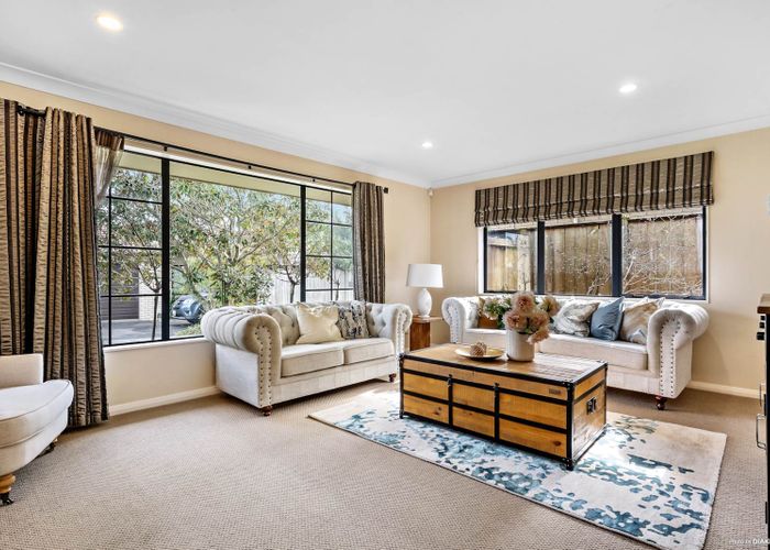  at 16 Breon Place, Flat Bush, Auckland