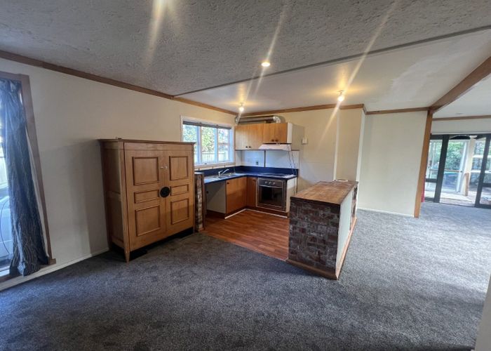  at 15 Domain Terrace, Spreydon, Christchurch City, Canterbury