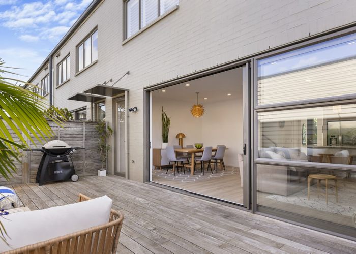 at 118 Stonefields Avenue, Stonefields, Auckland