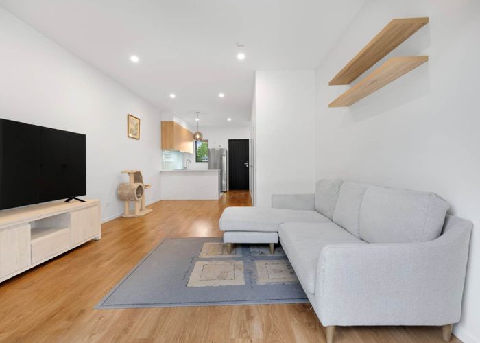  at 12/26 Springvale Drive, Albany, North Shore City, Auckland