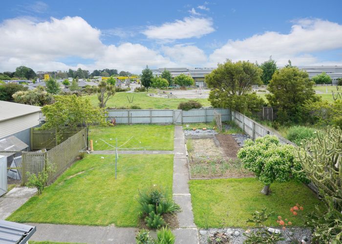  at 15 Shortland Street, Wainoni, Christchurch
