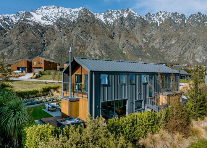  at 9 Falconer Rise, Jacks Point, Queenstown-Lakes, Otago