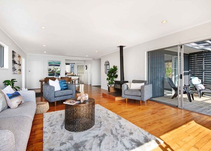 at 1099 Whangaparaoa Road, Tindalls Beach, Whangaparaoa