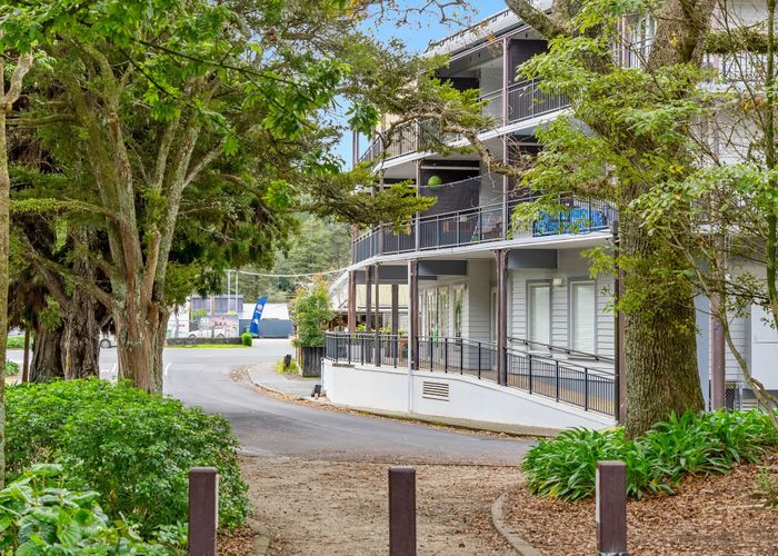  at 2D/4 Kell Drive, Albany, North Shore City, Auckland
