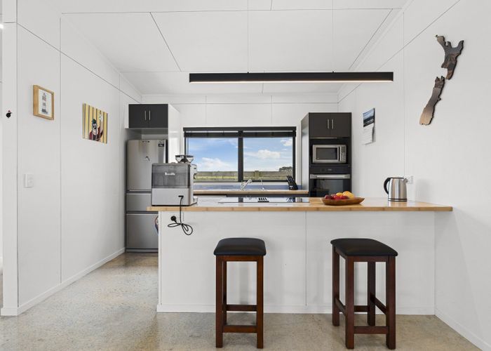  at 136 Mirikau Road, New Plymouth