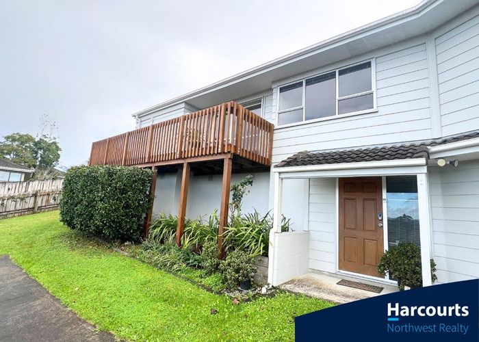  at 25 Peterhouse Place, West Harbour, Waitakere City, Auckland