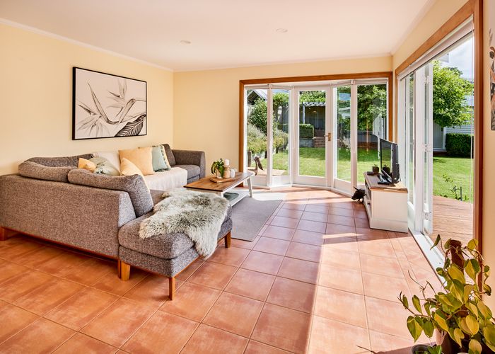  at 21 Standen Street, Karori, Wellington