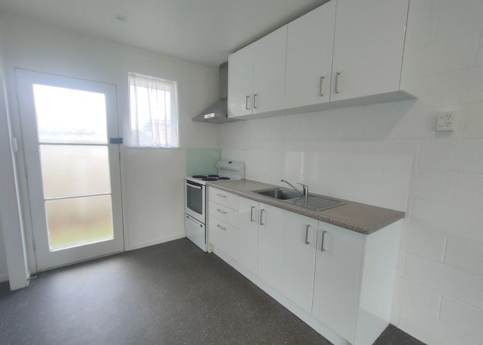  at 4 Almond Place, Mount Wellington, Auckland