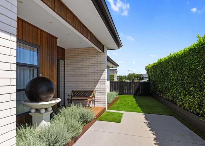  at 80 Penetaka Heights, Pyes Pa, Tauranga, Bay Of Plenty