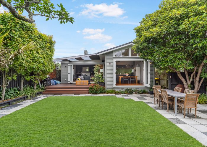  at 1 Oban Road, Westmere, Auckland