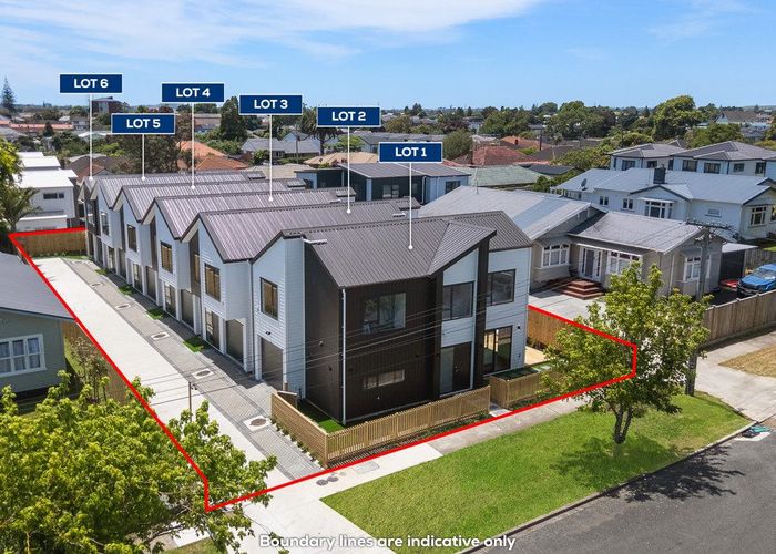  at 5/16 Grande Vue Road, Papatoetoe, Manukau City, Auckland