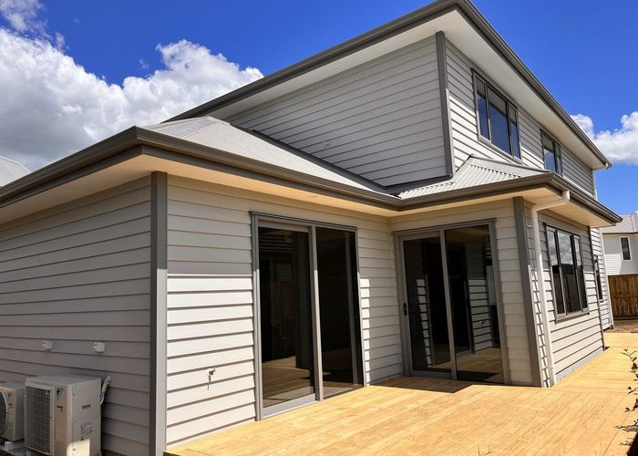  at 34 Mccorquindale Drive, Flagstaff, Hamilton
