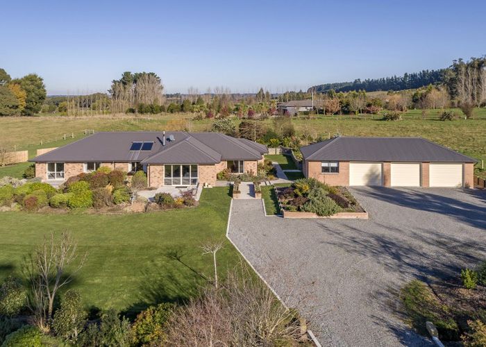  at 127 Summerhill Road, Rangiora