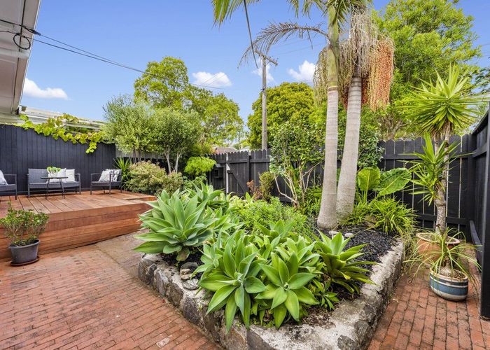 at 4 Tiki Street, Remuera, Auckland