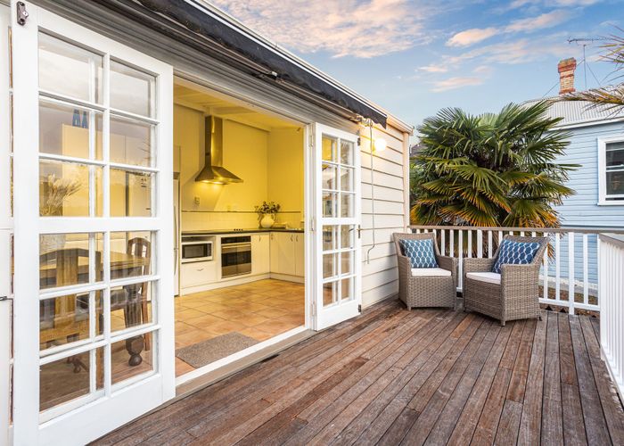  at 3 Glasgow Terrace, Grafton, Auckland