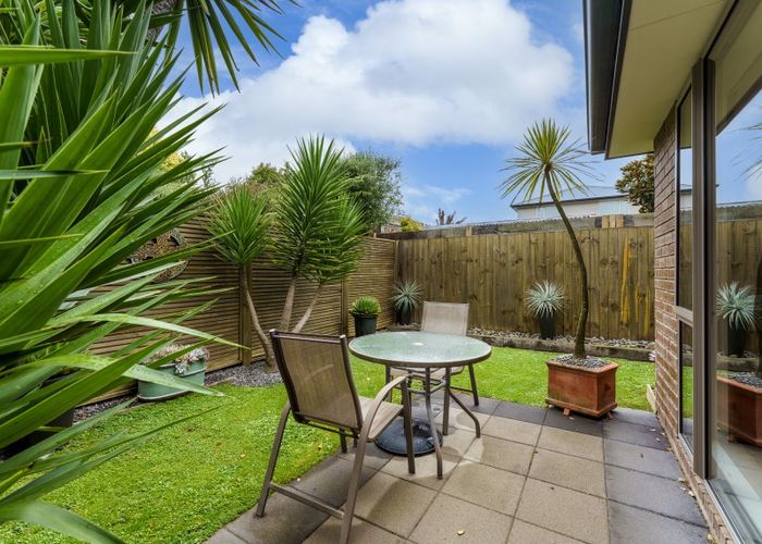  at 2/62 Radley Street, Woolston, Christchurch