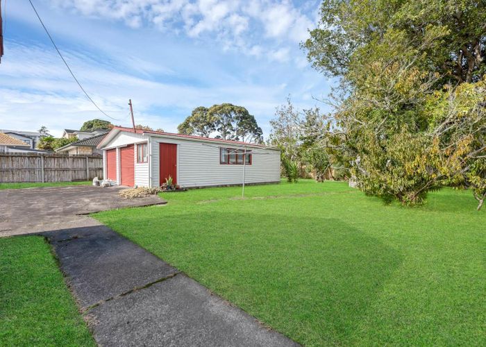  at 9 Holbrook Street, Avondale, Auckland City, Auckland