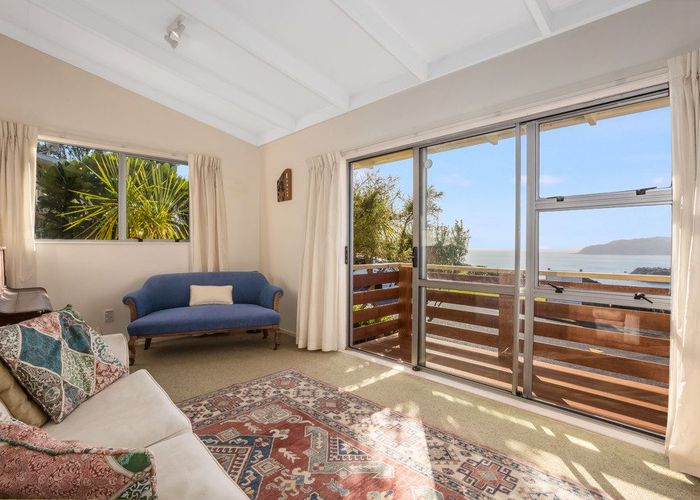  at 5 Tuna Terrace, Titahi Bay, Porirua, Wellington