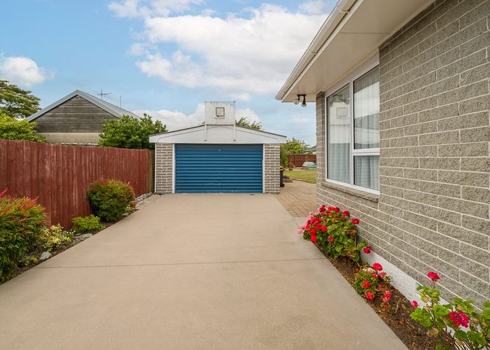  at 400 Wairakei Road, Burnside, Christchurch
