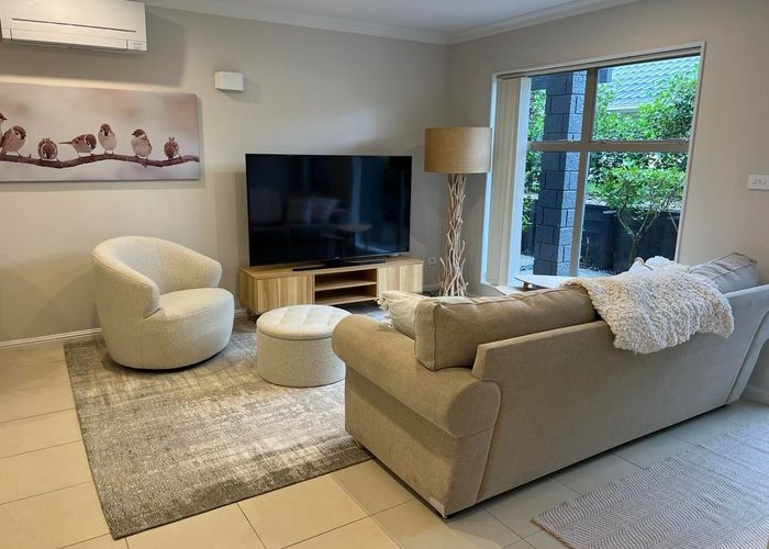  at 88 San Marino Drive West, Henderson, Waitakere City, Auckland