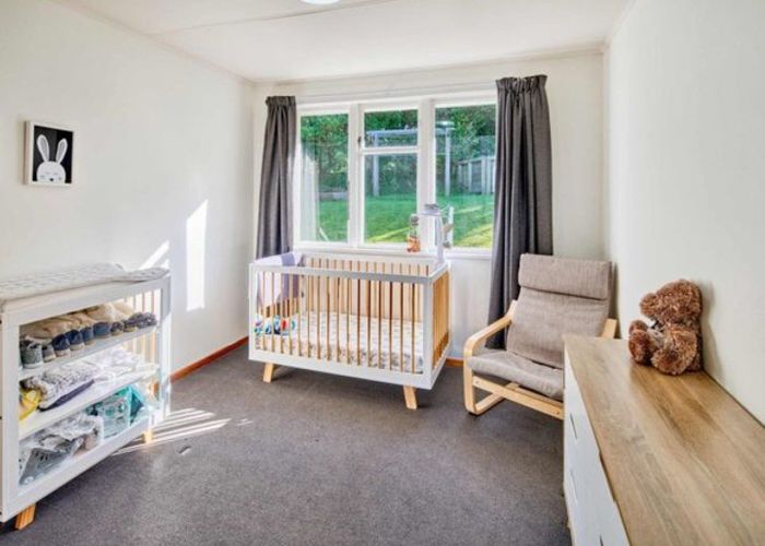  at 52 Owhiti Street, Titahi Bay, Porirua, Wellington