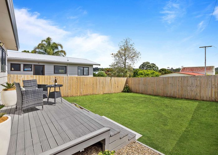  at 94A Beach Haven Road, Beach Haven, North Shore City, Auckland