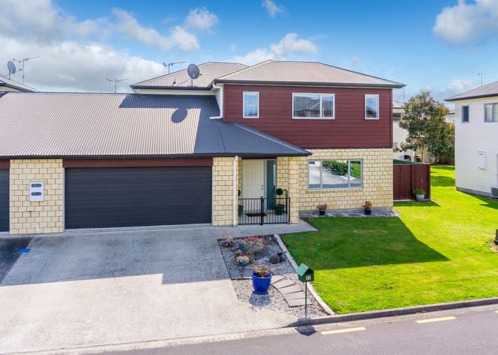  at 23 Gordon Davies Lane, Huntington, Hamilton