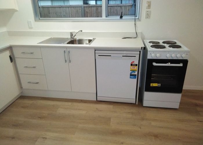  at 2/336 Wairakei Road, Burnside, Christchurch City, Canterbury