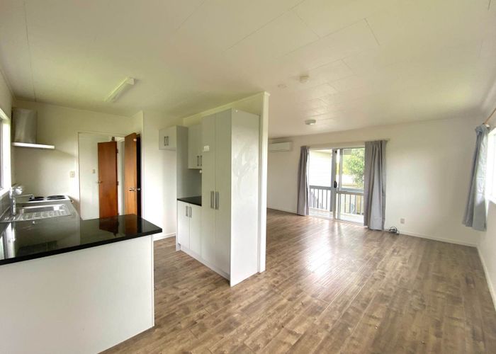  at 18 Merida Place, Unsworth Heights, North Shore City, Auckland