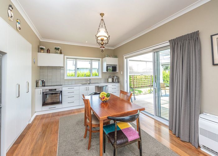  at 12 Toro Street, Durie Hill, Whanganui