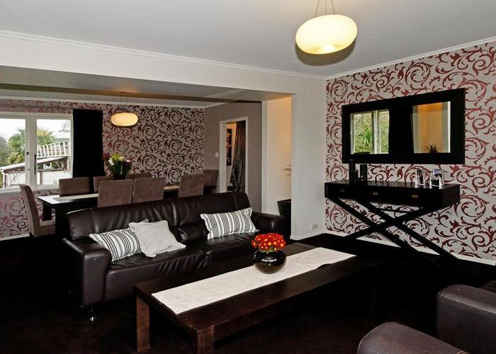  at 17 Cotswold Lane, Mount Wellington, Auckland