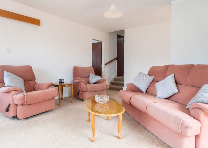  at 11 Staithes Drive North, Whitby, Porirua