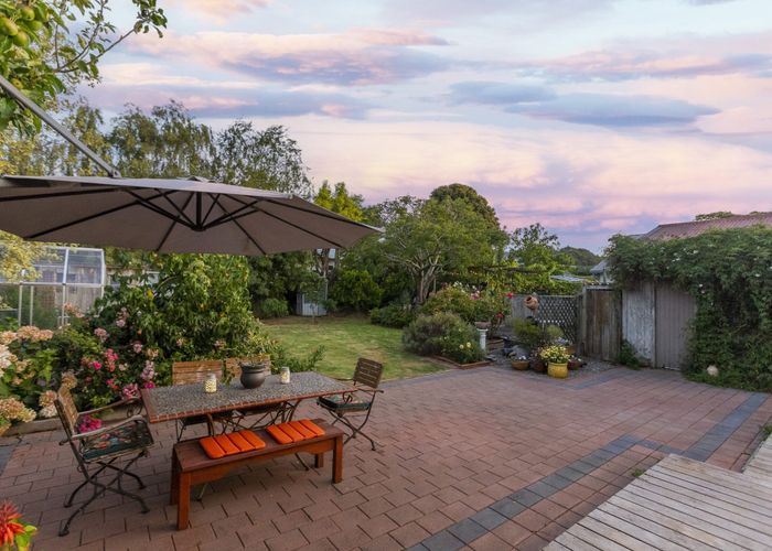  at 44 Hinemoa Street, Paraparaumu