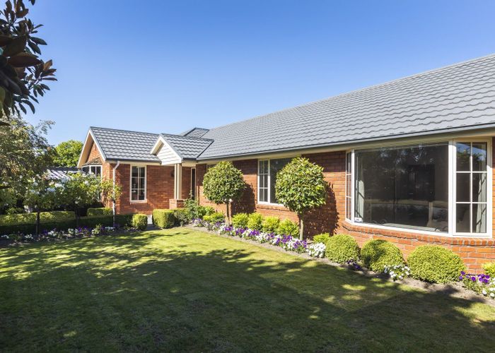  at 10 Willowview Drive, Redwood, Christchurch City, Canterbury