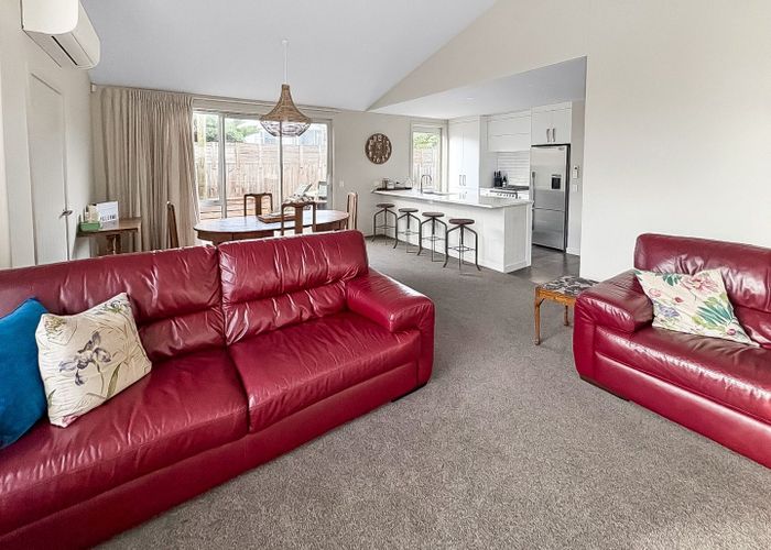  at 5a Marine Parade , Foxton Beach, Horowhenua, Manawatu / Whanganui