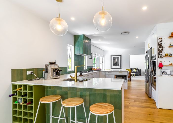  at 46 Huia Road, Titirangi, Auckland