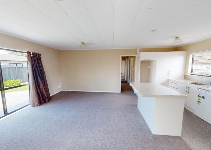  at 126 Roberts Line, Kelvin Grove, Palmerston North